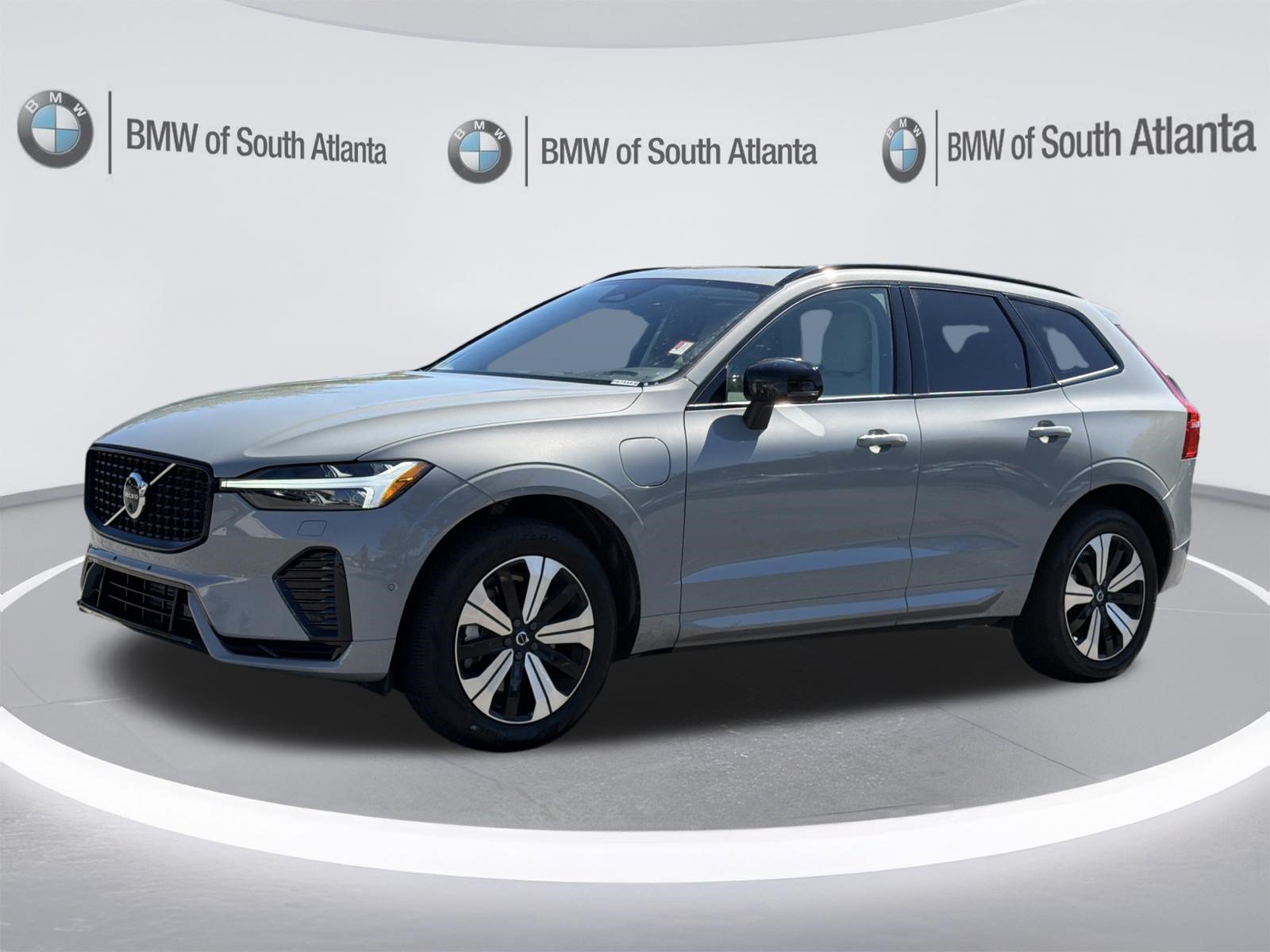 Used 2024 Volvo XC60 T8 Plus w/ Climate Package AWD/4WD image 21