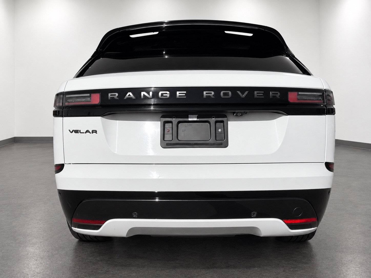 Used 2024 Land Rover Range Rover Velar Dynamic SE AWD/4WD image 22