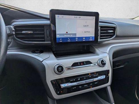 Certified 2023 Ford Explorer XLT w/ Equipment Group 202A AWD/4WD image 30