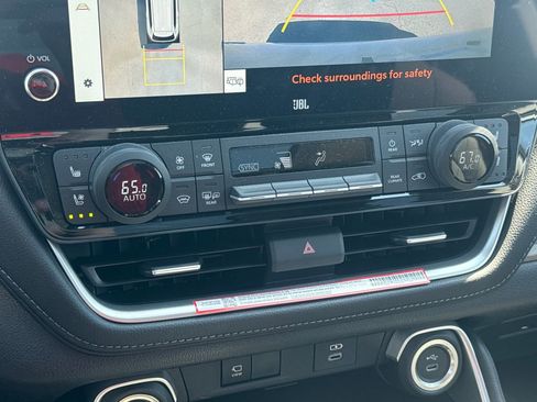 New 2026 Toyota Grand Highlander AWD Hybrid image 23