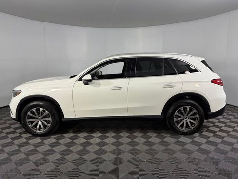 Used 2024 Mercedes-Benz GLC 300 image 6
