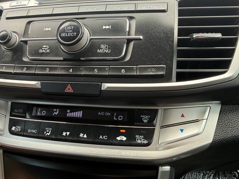 Used 2014 Honda Accord EX image 36