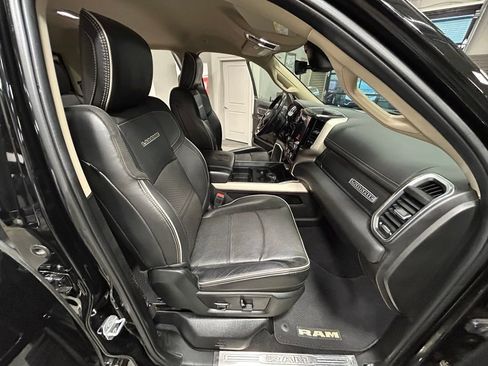 Used 2019 RAM 2500 Laramie AWD/4WD image 37
