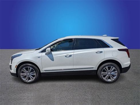 New 2025 Cadillac XT5 Premium Luxury w/ Technology Package image 2