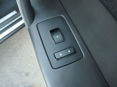 Used 2009 GMC Acadia SLT image 27