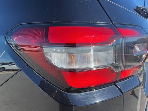 Used 2023 Honda Pilot EX-L image 7