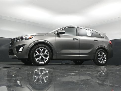 Used 2018 Kia Sorento SX AWD/4WD image 27
