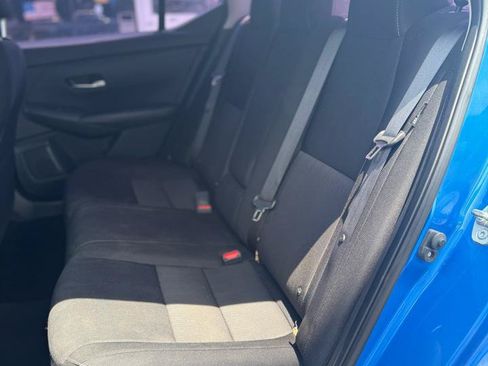 Used 2022 Nissan Sentra SV FWD image 12
