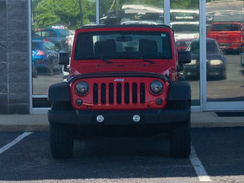 Used 2015 Jeep Wrangler Sport w/ Quick Order Package 24S AWD/4WD image 7