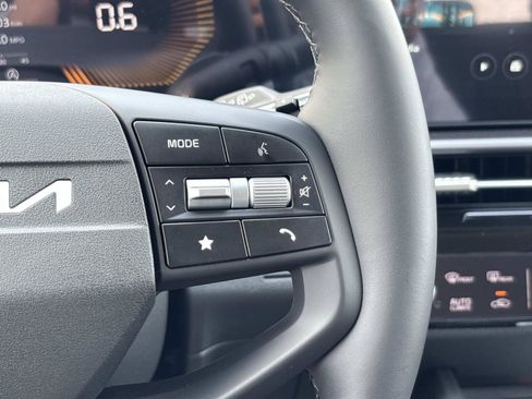 New 2027 Kia Sportage EX FWD image 23