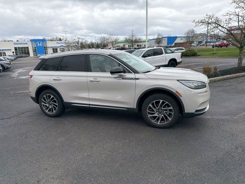 Used 2022 Lincoln Corsair Standard image 14