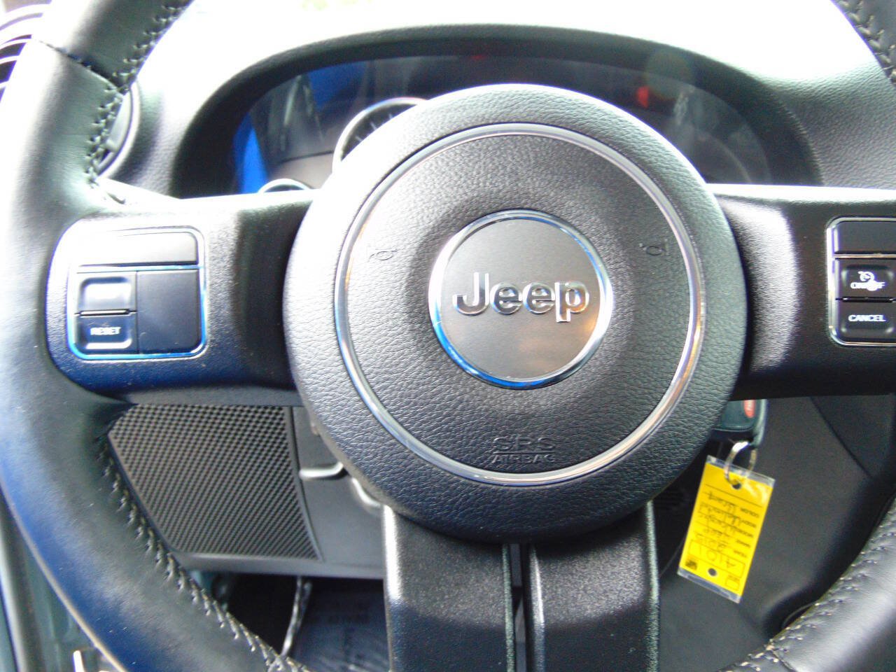 Used 2015 Jeep Wrangler Unlimited Sport w/ Quick Order Package 24S AWD/4WD image 21