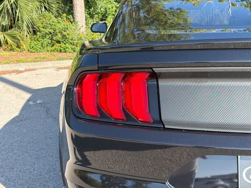 Used 2019 Ford Mustang GT Premium w/ Performance Package - Level 2 RWD image 10