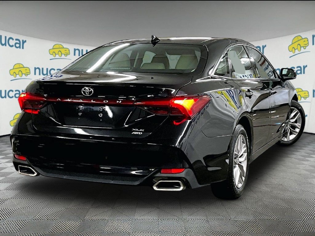 Used 2021 Toyota Avalon XLE AWD/4WD image 6