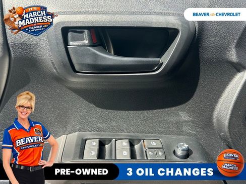 Used 2023 Toyota Tacoma SR5 w/ Technology Package image 31