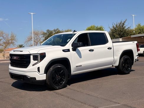 Used 2024 GMC Sierra 1500 Elevation w/ X31 Off-Road Package AWD/4WD image 1