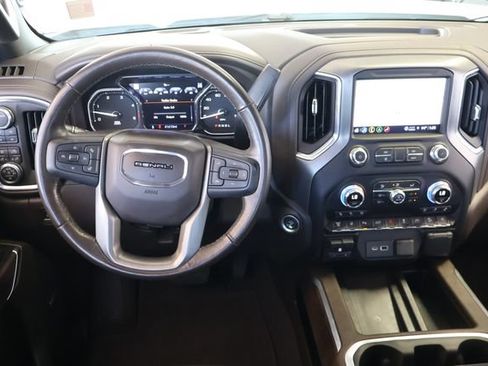 Used 2022 GMC Sierra 3500 Denali AWD/4WD image 19