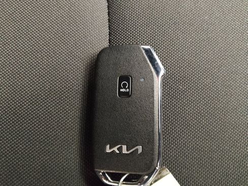 Used 2024 Kia Forte GT-Line FWD image 32