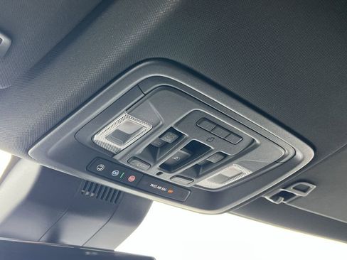 New 2025 GMC Sierra 1500 AT4 w/ Technology Package image 12