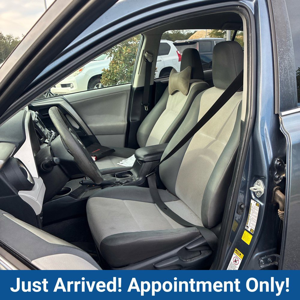 Used 2013 Toyota RAV4 LE FWD image 7