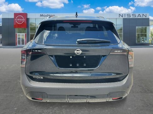 New 2026 Nissan Kicks SV FWD image 7
