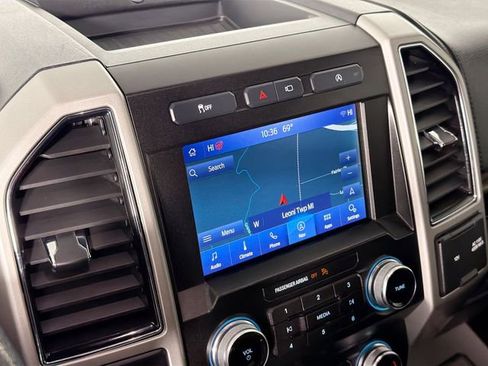 Used 2019 Ford F150 Lariat w/ Equipment Group 502A Luxury image 14