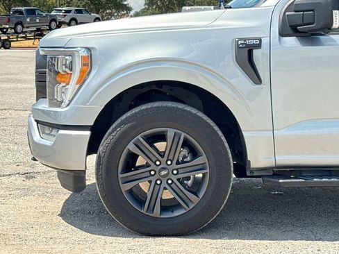 Used 2022 Ford F150 XLT w/ Equipment Group 302A High AWD/4WD image 10