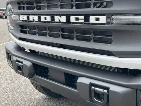 New 2026 Ford Bronco Big Bend w/ Black Diamond Package AWD/4WD image 24