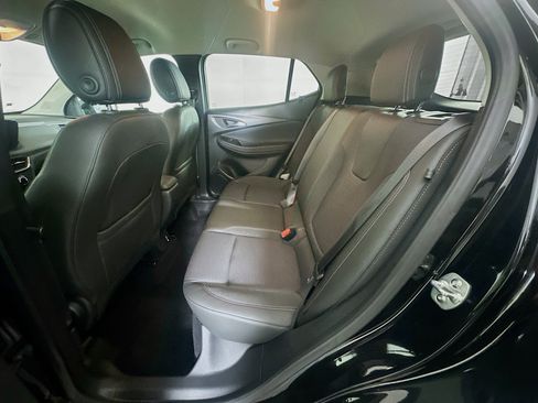 Used 2025 Buick Encore GX Preferred FWD image 29
