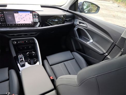 New 2025 Audi Q5 Premium Plus image 25