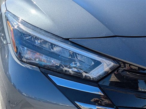 New 2025 Nissan Versa SV w/ Trunk Package image 9