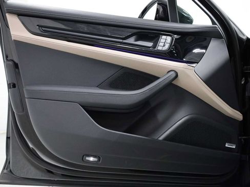 Certified 2026 Porsche Panamera RWD image 16