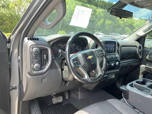 Used 2021 Chevrolet Silverado 1500 LT w/ Bed Protection Package AWD/4WD image 10