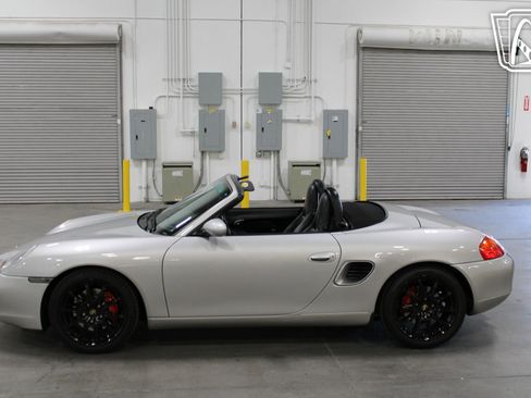 Used 2001 Porsche Boxster S RWD image 14