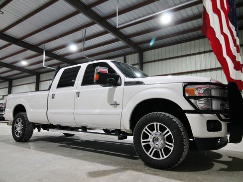 Used 2015 Ford F350 Platinum AWD/4WD image 17