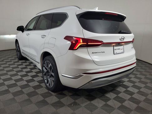 Used 2023 Hyundai Santa Fe Calligraphy FWD image 4