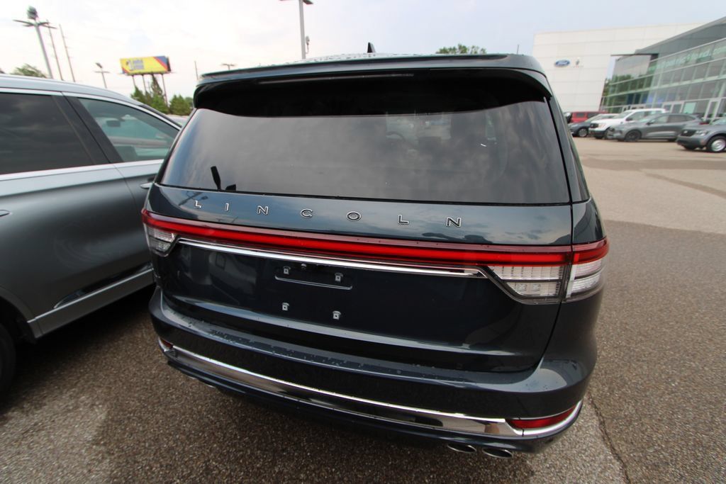 Used 2024 Lincoln Aviator Black Label w/ Dynamic Handling Package AWD/4WD image 7