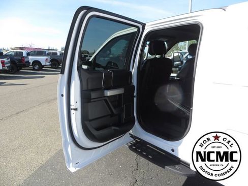 Used 2021 Ford F350 Lariat w/ Tremor Off-Road Package AWD/4WD image 46