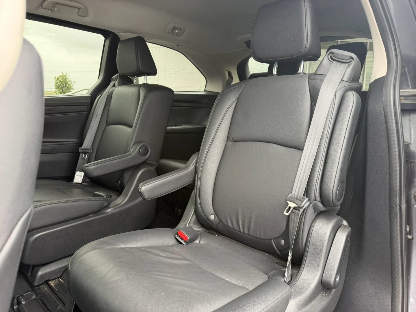 Used 2026 Honda Odyssey EX-L image 12