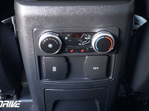 Used 2023 Ford Explorer Limited image 35