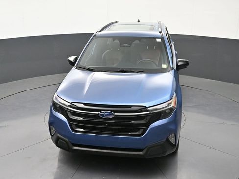 Used 2025 Subaru Forester Touring AWD/4WD image 23