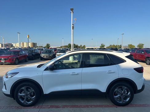 New 2025 Ford Escape ST-Line w/ Tech Pack #1 image 6