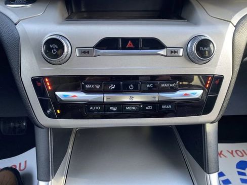 Certified 2023 Ford Explorer XLT w/ Equipment Group 202A image 20