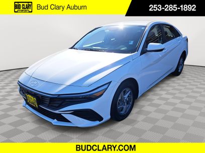 Used 2024 Hyundai Elantra SE