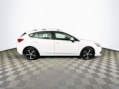 Used 2022 Subaru Impreza Premium image 11