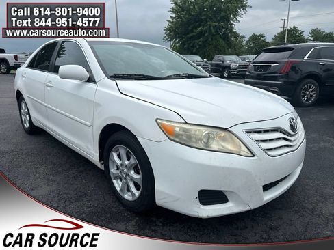 Used 2011 Toyota Camry LE w/ LE Extra-Value Pkg FWD image 8