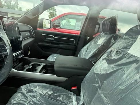 New 2026 RAM 1500 Big Horn AWD/4WD image 23