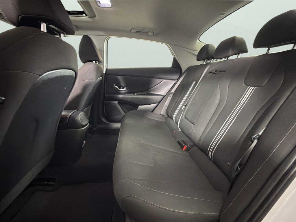 Used 2024 Hyundai Elantra SEL w/ Convenience Package FWD image 26