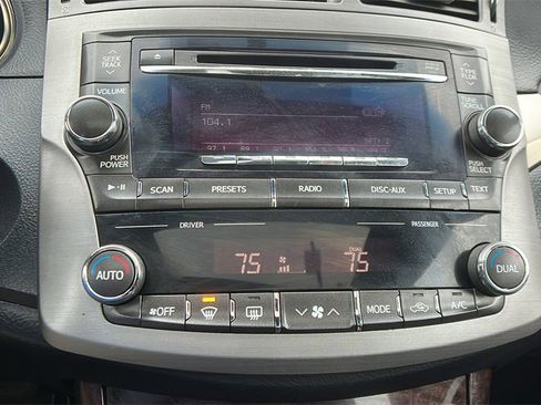 Used 2012 Toyota Avalon image 31