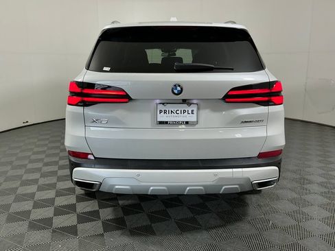 Used 2024 BMW X5 xDrive40i w/ Premium Package AWD/4WD image 6
